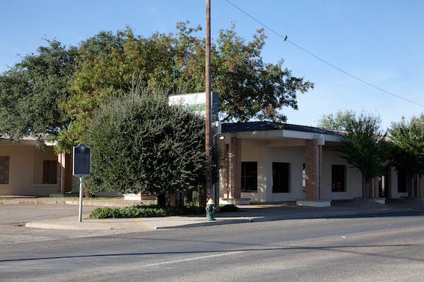 First United Bank in Earth, TX